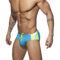 Bragas De Natación Para Hombre Moda Verano 2023 Estilo Low Waist Splicing Bikini Deportivo Para Playa Y Surf Material Poliéster Y Spandex - details 8