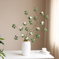 Simulada Rama Enredada De Flores Con Campana Colgante Y Madera Borracha Decoración De Pared a Piso Para Sala De Estar Planta Forestal Artificial - details 2