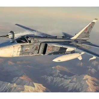 TROMPETER 01673 SU-24M FENCER D 1/72 - 1