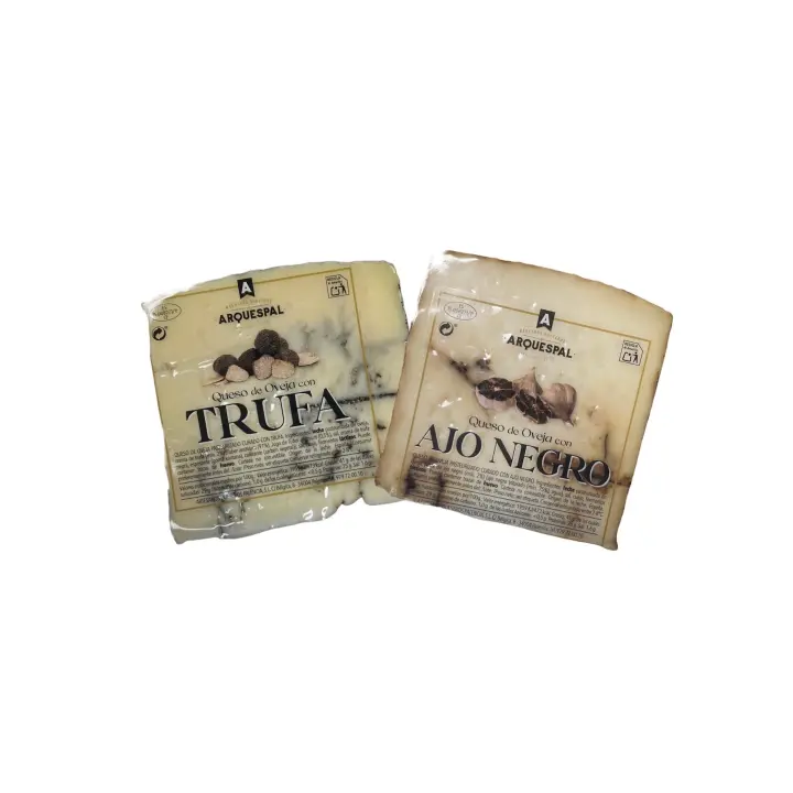 Quesos de Oveja Ajo Negro o Trufa 200g Arquespal: Delicias artesanales de Castilla y León que combinan tradición quesera con ingredientes gourmet para una experiencia única. - 1
