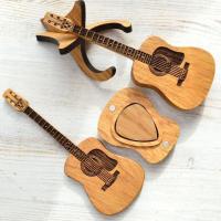 Caja de púas de guitarra acústica de madera popular con soporte caja de púas de guitarra personalizada - details 2