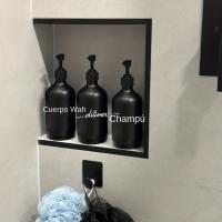 Juego De 3 Dispensadores De Jabón De Plástico Para Baño Botellas De Refacción Para Champú Y Condicionador De Cabello Tamaño 500ml - details 3