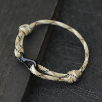 Pulsera Ajustable De Cordón Paracord Para Hombres Y Mujeres Adorno De Supervivencia Al Aire Libre Joyería De Amigo Ideal Para Aventuras Al Aire Libre - details 1