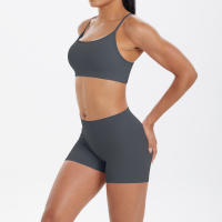 Conjunto De Yoga Para Mujer Con Top Deportivo Y Shorts Cortos Conjunto De Entrenamiento Con Bolsillos Transpirable Y Eco-amigable - details 17