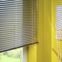 STARLEY-Persiana PVC Ventana con Lamas Horizontales Interior y Exterior. Estor Ajustable Protector de Luz para Hogar y Oficina Fácil Instalación. - details 5