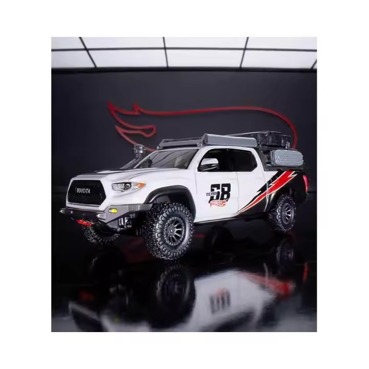 Hot Wheels RLC Elite 64 '17 Toyota Tacoma - 1