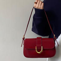 Bolso De Hombro Retro De Cuero Patentado Para Mujer Con Correa Ajustable Y Cierre De Flap Bolso Satchel De Color Sólido Bolsa De Axila Cruzada - details 4