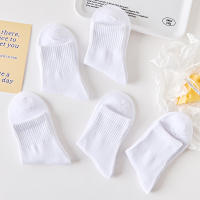 Calcetines Deportivos Para Niños Y Niñas 5 Pares Cómodos Y Transpirables En Blanco Y Negro Para Todo El Año - details 4