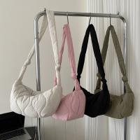 Bolso De Mano Plegable Para Mujer Con Gran Capacidad Y Cierre De Cremallera Estilo Casual Bolsa De Hombro Con Capa De Algodón Acolchado Bolsa Mensajera Moda - details 0