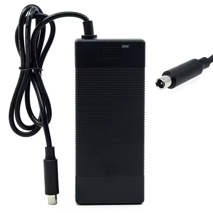 ✅Cargador de Patinete Eléctrico Xiaomi Compatible  M365 / Pro 2 / 1S / Essential / Mi Scooter 3 / Segway Ninebot ES1 ES2 42V 2A EU - Accesorios Patineta , Pieza Repuesto, Recambios Monopatin, Patin Acesorios - 1