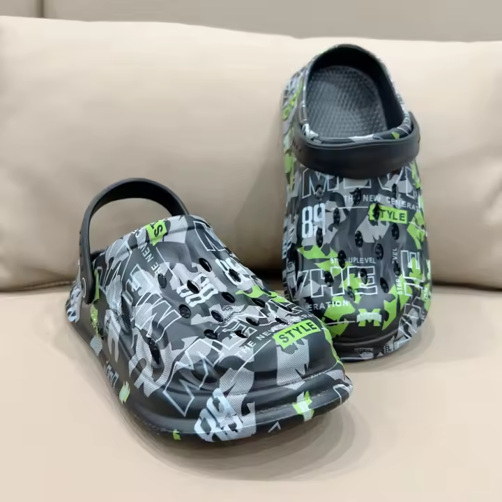 Sandalias De Hombre Talla Grande Con Suela Gruesa Antideslizante Para Playa Y Jardín EVA Cómodas Clogs Casuales Color Camuflaje - 1