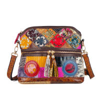Bolso De Hombro Para Mujer De Cuero Genuino Con Estampado De Serpiente Y Mosaico Floral Colorido Bolso De Moda Casual De Medio Luna - details 6