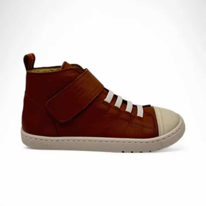 Zapatos marca Blanditos By Crios para infantil en color marrón - 1
