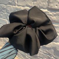 Nuevas Fashion Scrunchies De Seda Para Mujeres Y Niñas Color Sólido Cinta Elástica Para El Cabello Accesorios De Cabello De Tamaño Oversize - details 10