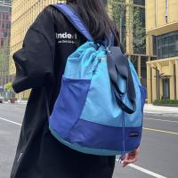 Mochila Ligera Y Impermeable De Viaje Al Aire Libre Con Colores Contrapuestos Mochila Diaria Versátil Moda Bolsos Para Hombres Y Mujeres - details 0