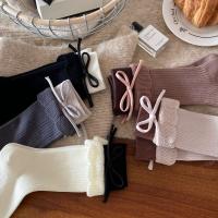 Calcetines De Mujer Primavera Nuevos Coreanos Con Lazo De Encaje Medio Tubo Versátiles Dulces De Algodón Pile Calcetines Casuales - details 1