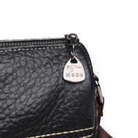 Bolso de mano de cuero de vaca suave para mujer, bandolera de hombro, marca de lujo, 2023 - details 18