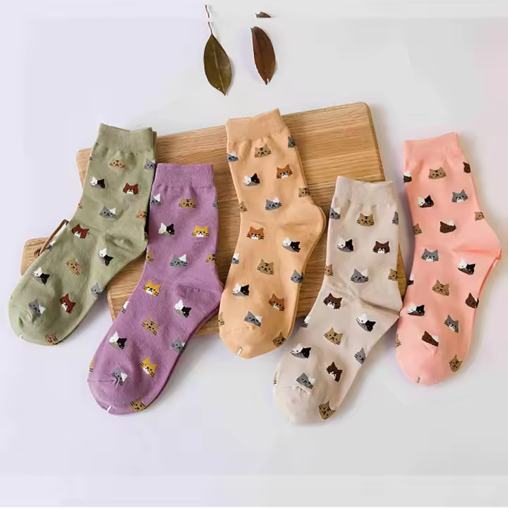 5 Pares De Calcetines De Gato Lindo Y Cómodo Calcetines De Media Alta Para Mujer Hosiery Y Calcetines De Estilo Casual - 1