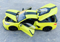 Maisto 1:24 Nueva 2020 Chevrolet Corvette Stingray Coupe Z51 Modelo De Coche De Aleación Decoración De Arte Y Colección Juguete Para Adultos - details 8