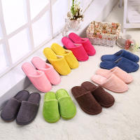 Zapatillas De Casa Para Mujer Invierno Cómodas Y Térmicas Plush Antideslizantes Corduroy Interior Suave Zapatos De Interior Unisex - details 1