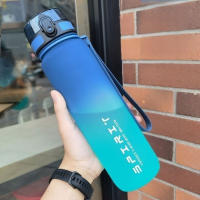 Botella Deportiva De Agua Motivacional De Plástico Reutilizable De 500ML/1000ML a Prueba De Fugas Para Exterior Y Gimnasio - details 2