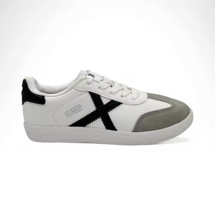 Zapatillas marca Munich para infantil en color blanco - 1