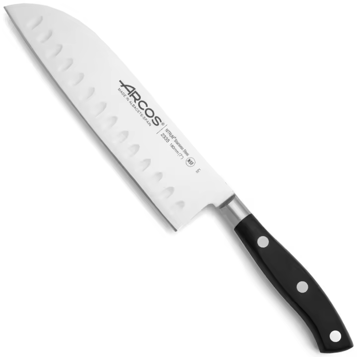 ARCOS Riviera - Cuchillo Santoku Alveolado (180 mm) - Hoja de Acero Inoxidable Forjado Nitrum® - Mango Negro de Polioximetileno (POM) - 1