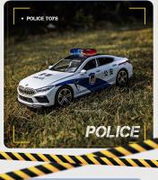 Coche De Policía M8 a Escala 1:32 Juguetes De Metal Diecast Con Función Retroceso Abre Puertas Regalo Para Niños Colección Vehículo Simulación 110 - details 1