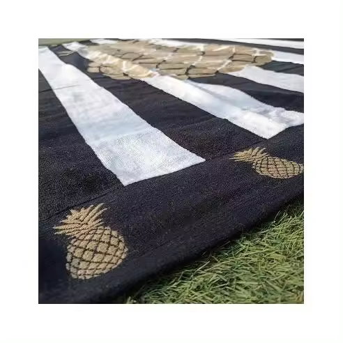 Toalla de Playa 100% Algodón Egipcio Terciopelo 85X165 cm Piña Oro Dhestia Home    toallas de playa grandes - 1
