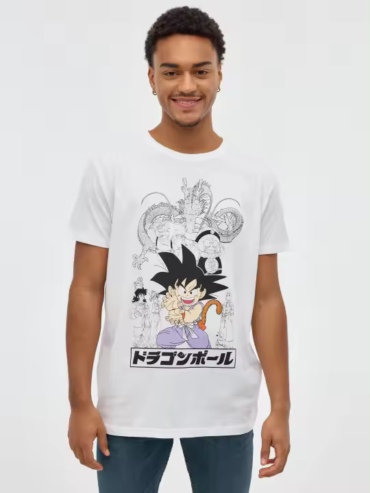Esta camiseta de manga corta y cuello redondo es la elección perfecta para los fanáticos de Dragon Ball INSIDE - 1