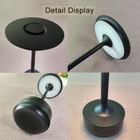 Lámpara De Mesa Recargable Inalámbrica Para Dormitorio Lámpara De Tocar USB-C Creativa Para Camping Y Escritorio Negro Moderno Dimmer - details 6