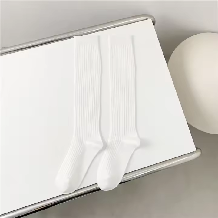 Nuevas Medias Para Mujer Estilo Preppy Casual De Primavera Medias Largas De Algodón De Alta Calidad Color Sólido Cómodas - 1