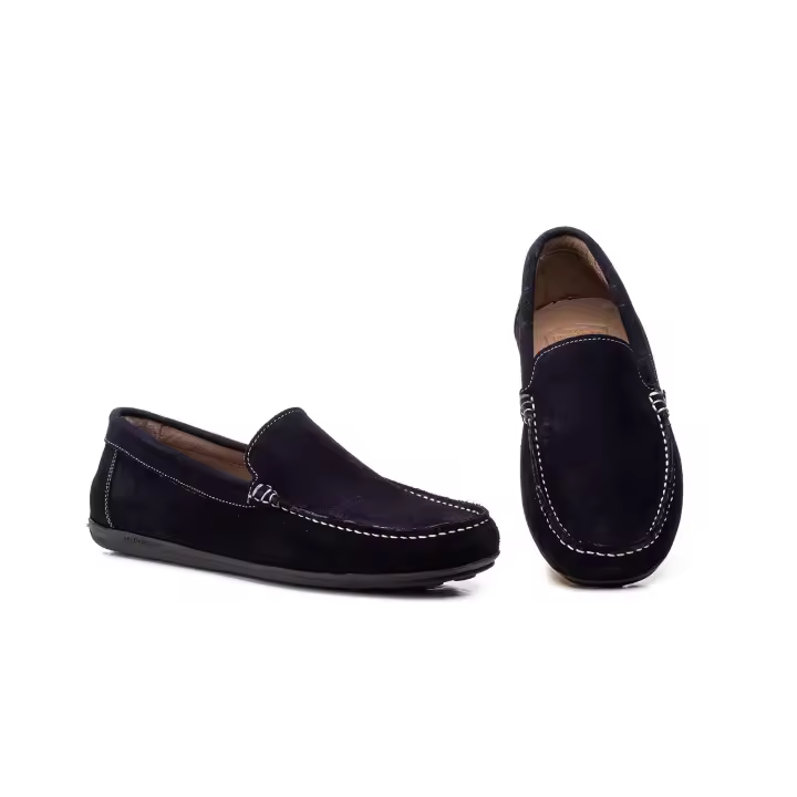 IB-1234 Cuero -Marino - Jeans Hecho en España Kiowa Hombre Piel Serraje Cuero - Marino - Jeans Iberico Numeración: 39-45 Marca: Ibérico Color: Cuero - Marino - Jeans mocasin de hombre muy como todo en piel ideal para la primavera verano - 1