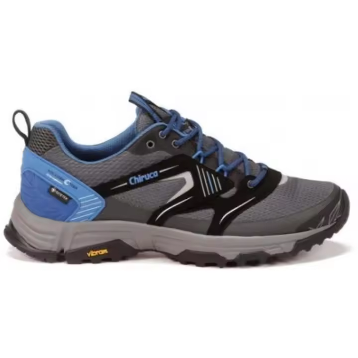 Calzado Outdoor marca Chiruca modelo 4494123 para hombre en color gris - 1