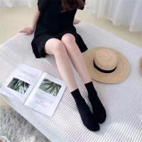 10 Pares De Calcetines Clásicos Negros Y Blancos De Longitud Media Cómodos Y Sencillos Para Mujer Calcetines Casuales De Poliéster - details 1