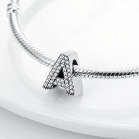 S925 Plata Color Dazzling Alfabeto 26 Letras Encantos Joyería Fina Para Creación DIY Regalos De Cumpleaños Compatible Con Pulseras Originales Pandora - details 3