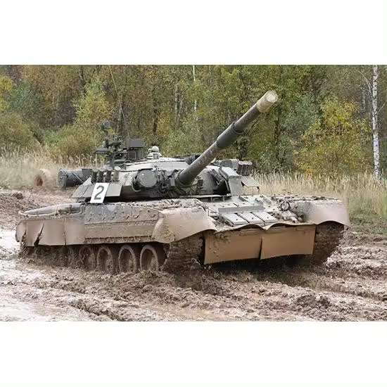 TROMPETER 09525 T-80U RUSO MBT 1/35 - 1