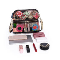 Bolso De Hombro Para Mujer De Cuero Genuino Con Estampado De Serpiente Y Mosaico Floral Colorido Bolso De Moda Casual De Medio Luna - details 9