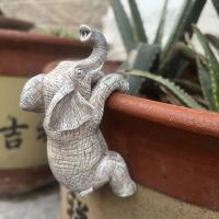 Maceta Colgante De Elefante 1pc Decoración Encantadora Para Balcón Y Jardín Escultura De Animal Adorable Regalo Ideal Para Amantes De Los Elefantes Material De Resina - details 1