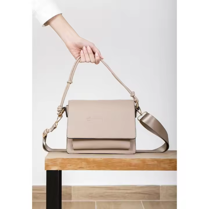 BOLSO BANDOLERA CASUAL ETIKA BETTE 02 B30108, NUDE - 1