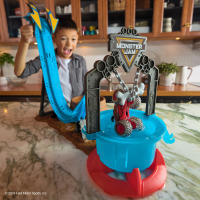 SPIN MASTER - Monster Jam Mud Blasters, Monster Mutt Dalmatian Dunk Tank Playset, acción de cambio de color, regalos de juguetes para niños y niñas de 3 años en adelante - details 1