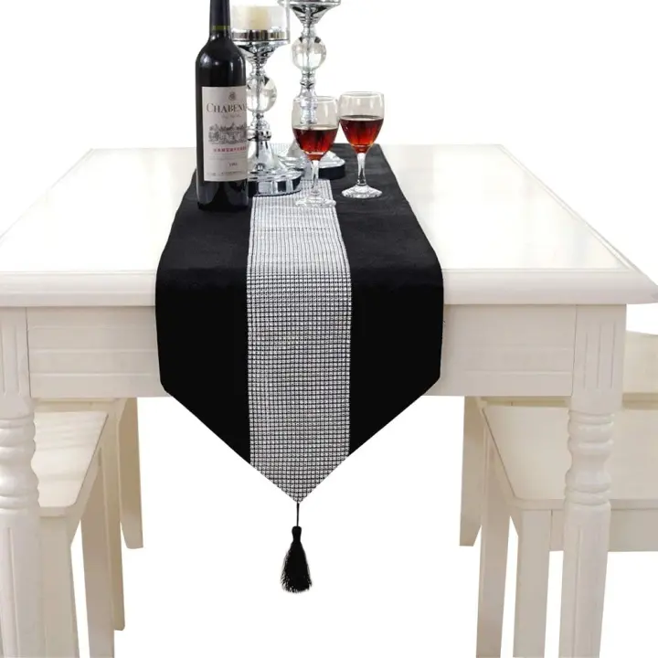 Table Runner with Strass and Sequins - 1