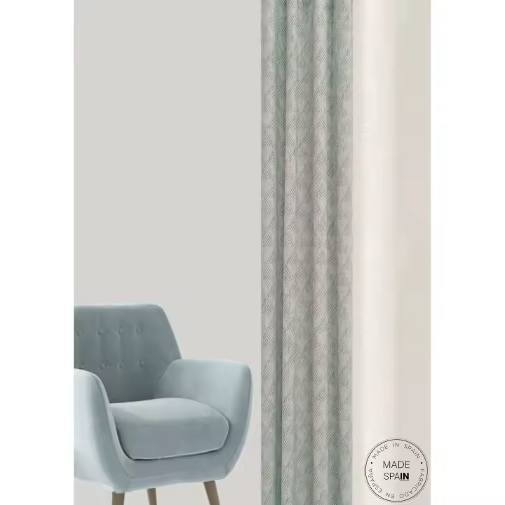 La cortina Tor Color Verde, (T S S Textil Decoración) con ollados y cinta multifunción, (pasabarras) aporta un toque de frescura y estilo a tu salón, dormitorio o cocina. ¡Disfruta de la calidad y la belleza de Tor Color Verde! Fabricado 100% España - 1
