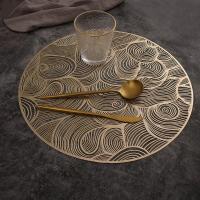 1Pc Almohadilla De Mesa Duradera Con Nubes Huecas Resistente Al Aceite Antideslizante Coaster De Aislamiento Para Cocina Y Hogar Decoración De Taza De Café Forma Redonda Material PVC Estilo Moderno - details 2