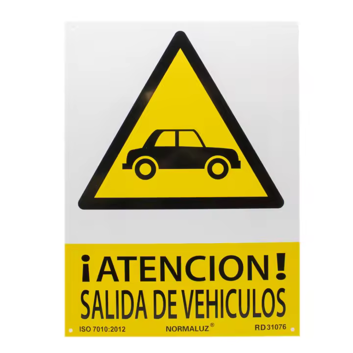 Señal ¡Atención! Salida De Vehículos | Cartel informativo Salida vehículos | Señal Salida De Vehículos | PVC | Certificado ISO 7010:2012 | 0,7 mm Grosor | 40 cm Alto x 30 cm Ancho | Color Amarillo - 1