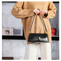 Bolso De Hombro Retro Para Mujer De Cuero Genuino Color Sólido Versátil Para Primavera Y Verano Diseño Nítido Porta Llaves - details 6