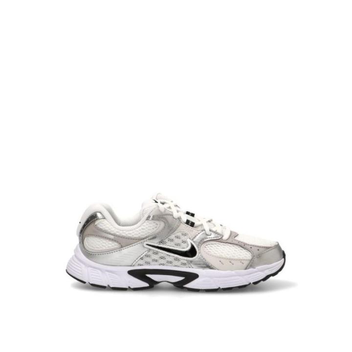 Deportivo NIKE hq6411 plata