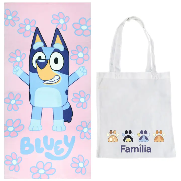 Toalla Infantil Bluey 70x140 cm Microfibra 100% Poliéster | Estampado Oficial Fondo Rosa con Flores | Incluye Bolsa de Playa de Tela de Regalo | Suave, Ligera y de Secado Rápido | Ideal para Piscina, Playa, Vacaciones o Regalo para Niños - 1