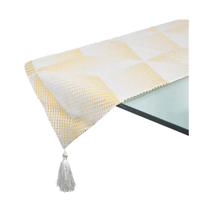 Camino 33*180 beige print geometrico dorado bijou  Material: Poliester Medidas (Ancho*Alto*Fondo): 33*180*0.4Presume de casa - 1
