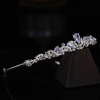 Diadema De Boda En Plata Con Zirconia Y Cristales Adorno De Cabeza De Moda Para Mujeres Cumpleaños Y Fiestas Accesorio De Cabello Con Rhinestones - details 4